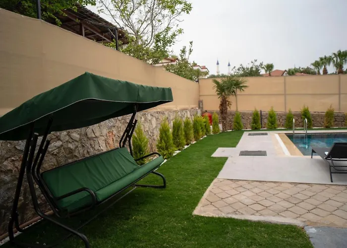 Honey 1 アパート *